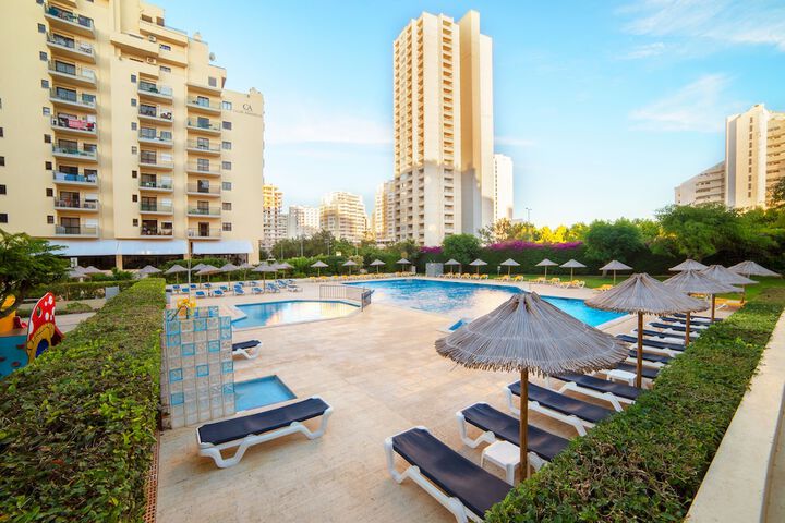 Hotel with Pool