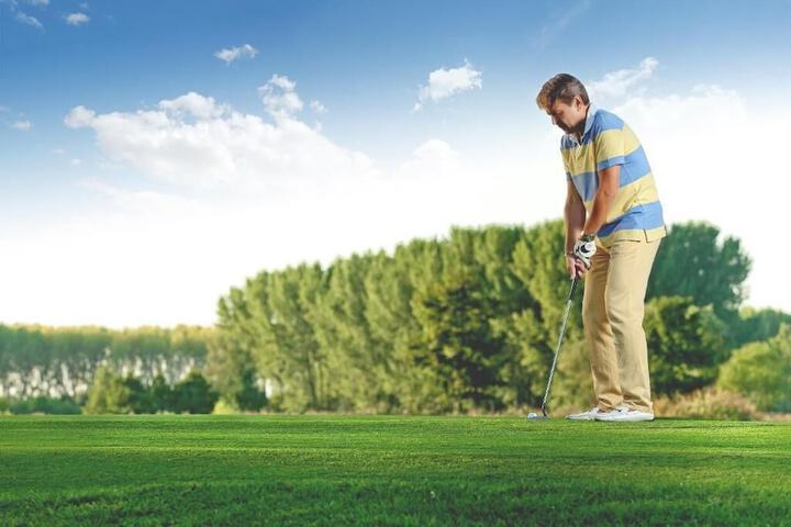 Golf 16 of 24