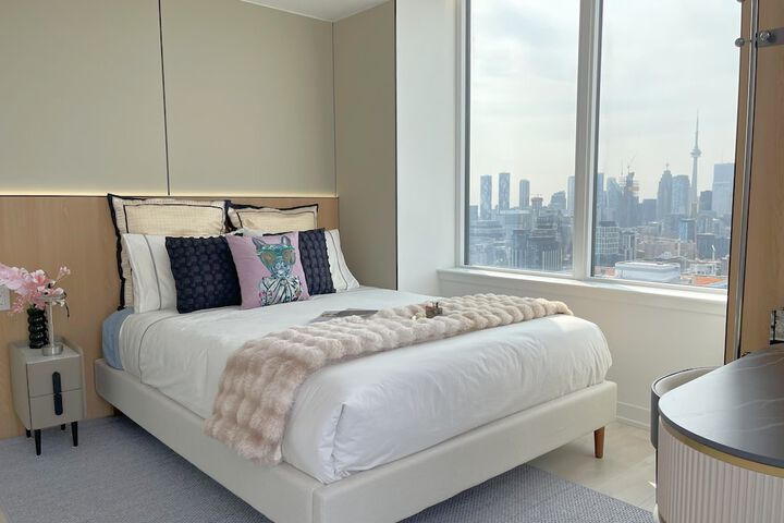 Room 19 of 133