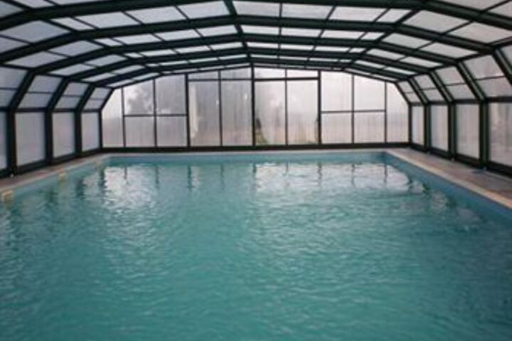 Pool 13 of 24