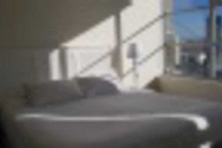 Room 40 of 239