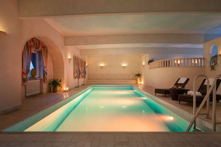Pool 36 of 51