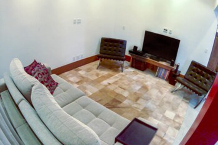 Room 19 of 39