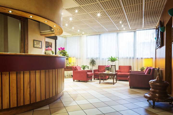 Hotel Interior 4 of 37