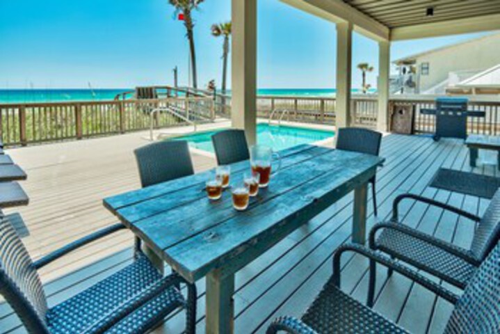 Terrace/Patio 2 of 43