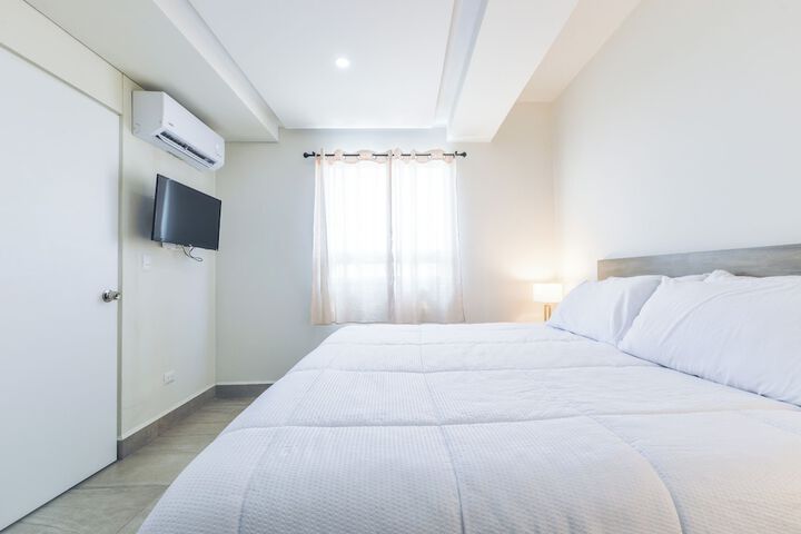 Room 32 of 254