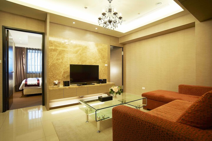 Room 21 of 29