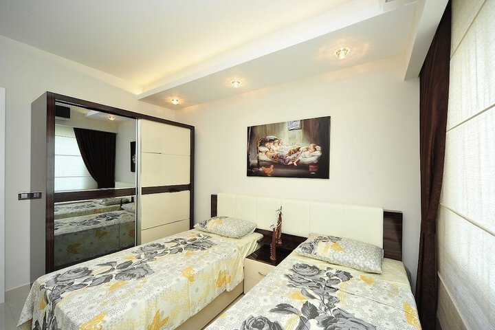 Room 7 of 55