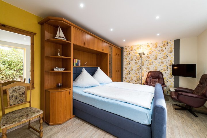 Room 15 of 85