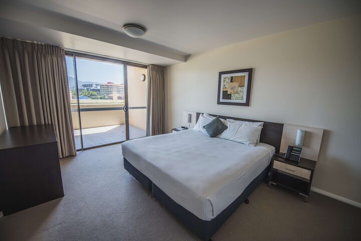Room 4 of 46