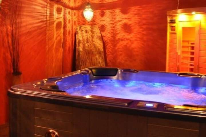 Spa 21 of 41