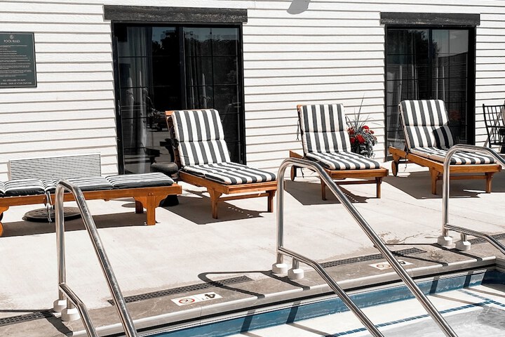 Terrace/Patio 18 of 32