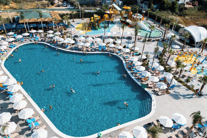 Pool 27 of 60