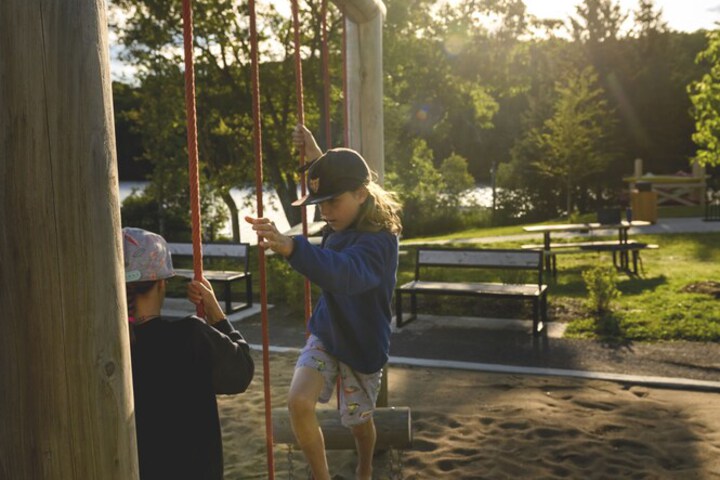 Childrens Activities 87 of 152