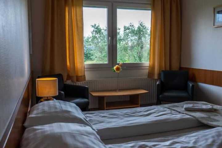 Room 5 of 30