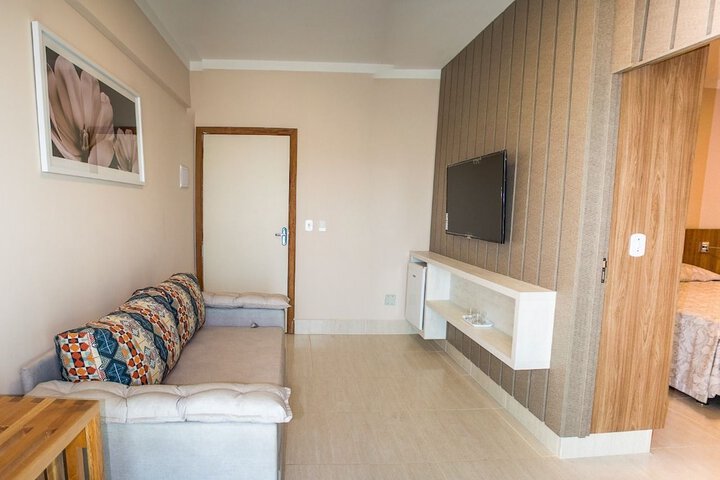 Room 15 of 50