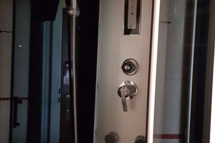 Room 46 of 79