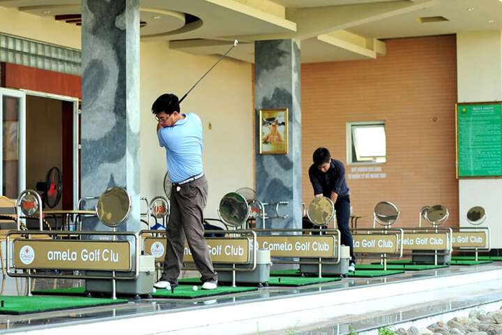 Golf 27 of 46