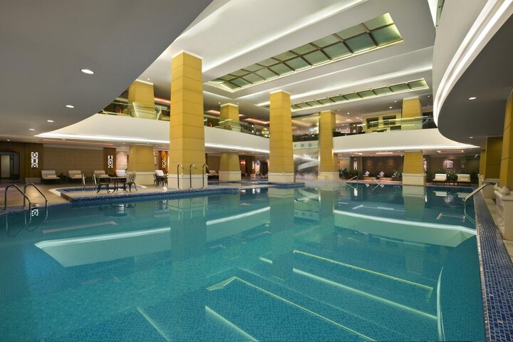 Pool 89 of 225