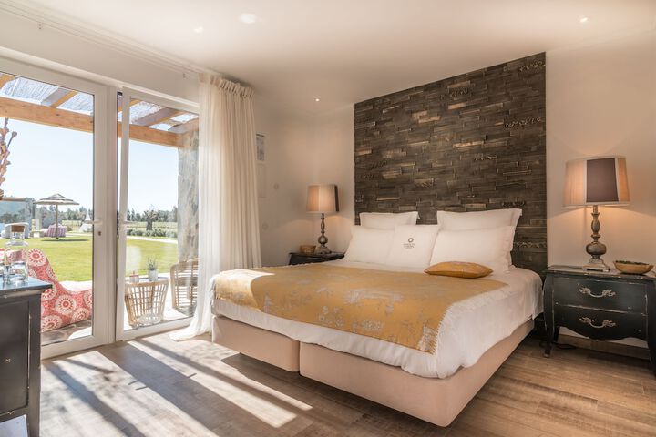 Room 4 of 20