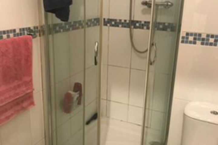 Room 2 of 25