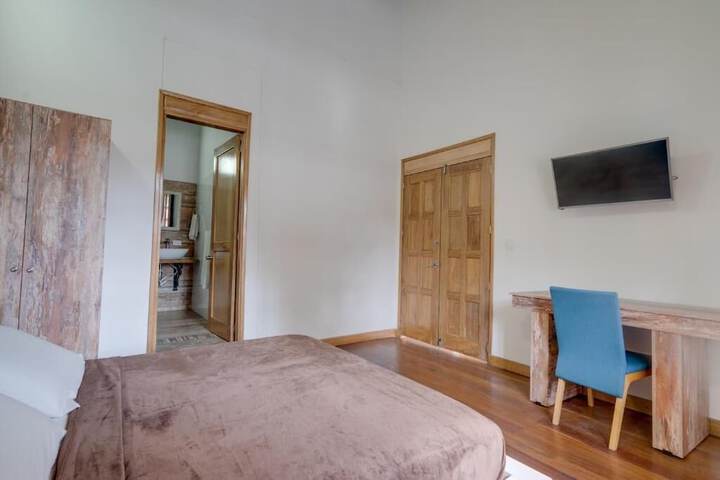 Room 6 of 41