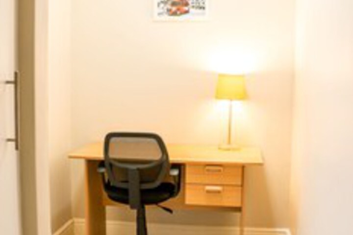 Room 12 of 26