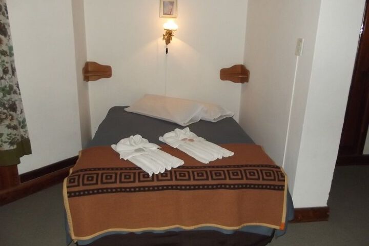 Room 5 of 44