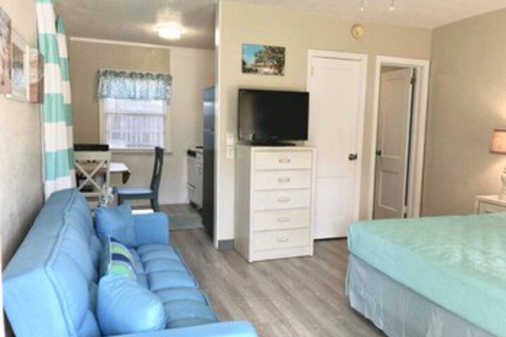Room 53 of 81