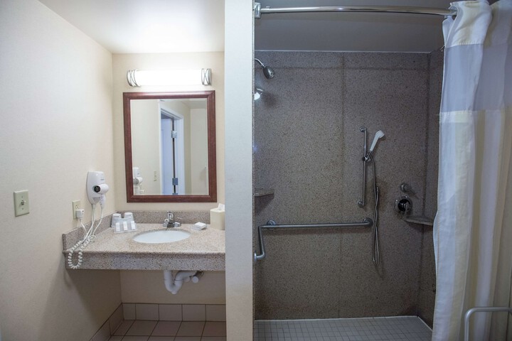 Bathroom shower