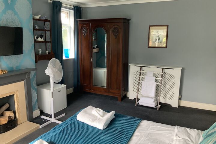 Room 15 of 53