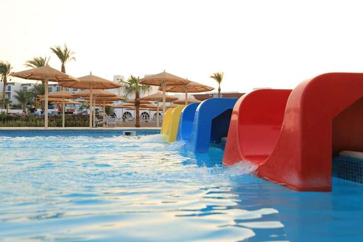 Pool Hotel
