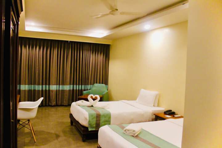 Room 14 of 29