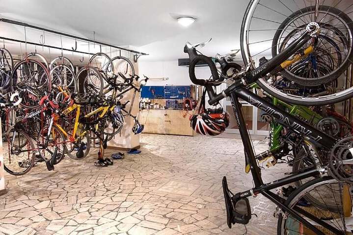 Hotel Gym Photos