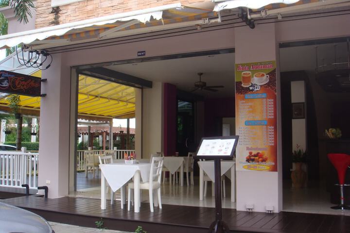 Dining 64 of 71