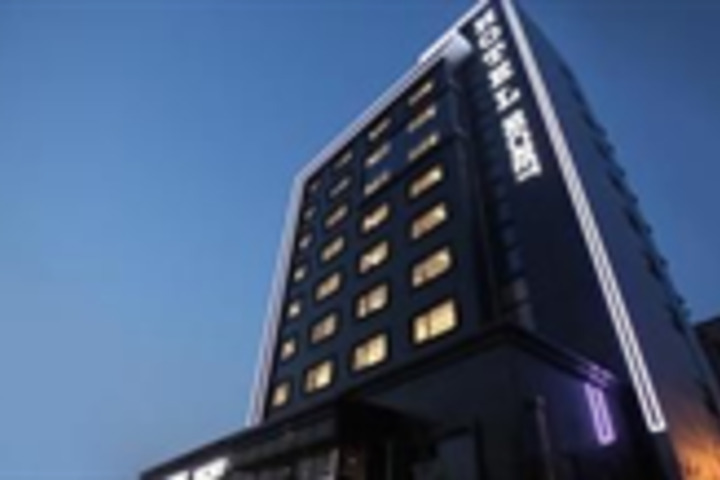 SECRET HOTEL