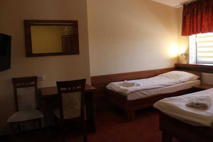 Room 21 of 51