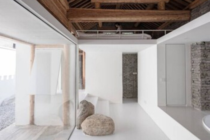 Image of Welcome Home Designers Courtyard Tsuo