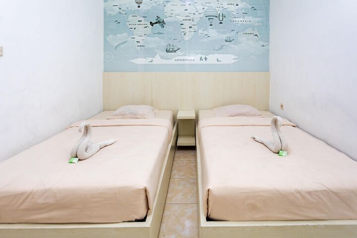 Room 15 of 73