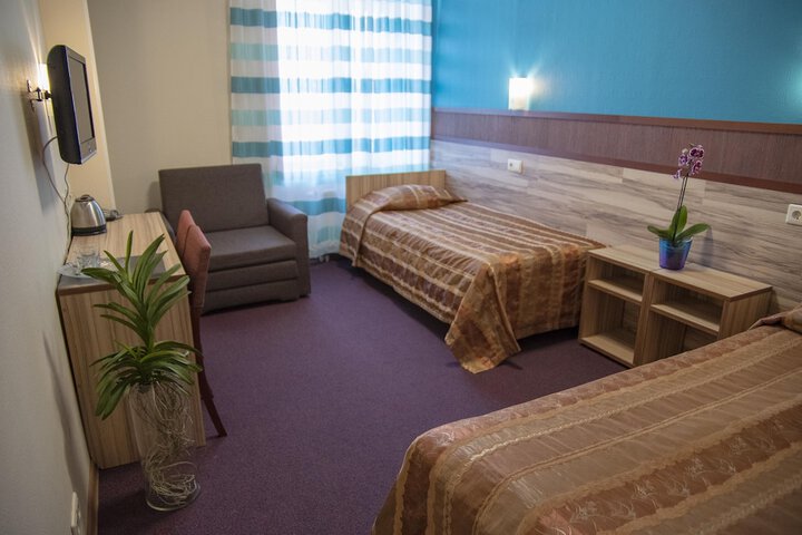 Room 5 of 36
