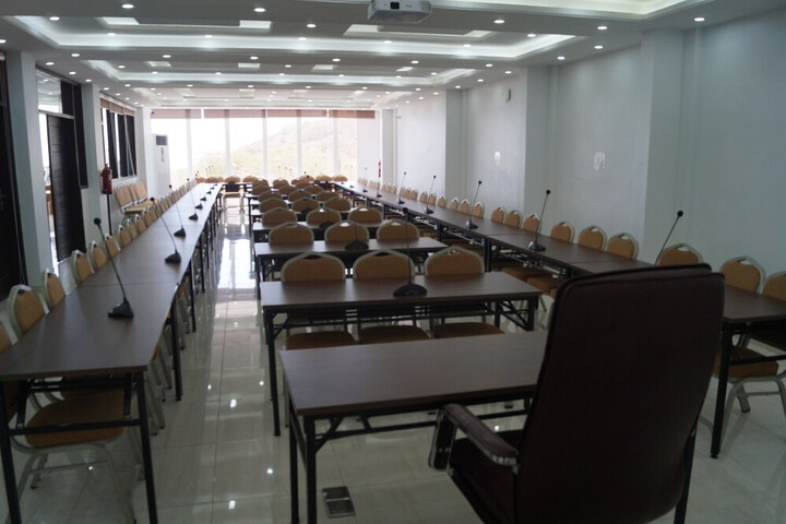 Meeting 40 of 53