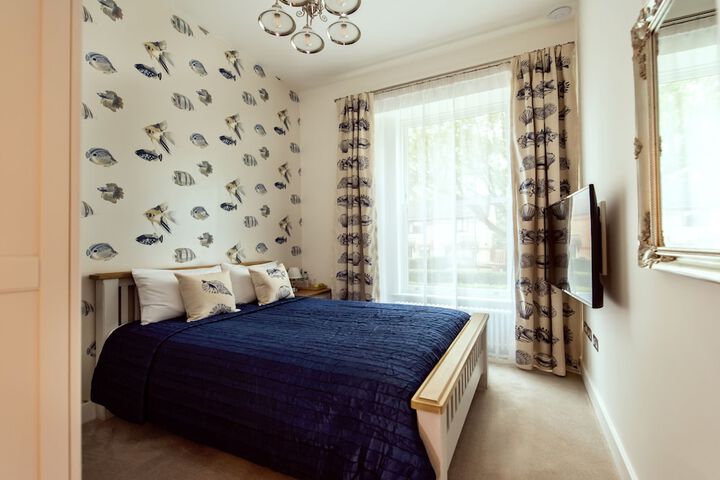 Room 3 of 23