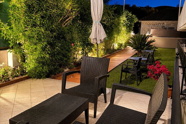 Terrace/Patio 9 of 14