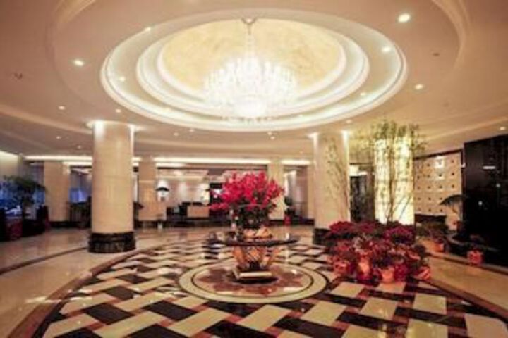 ZF International Hotel