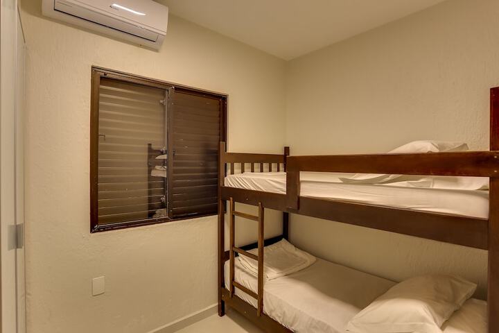 Room 17 of 159