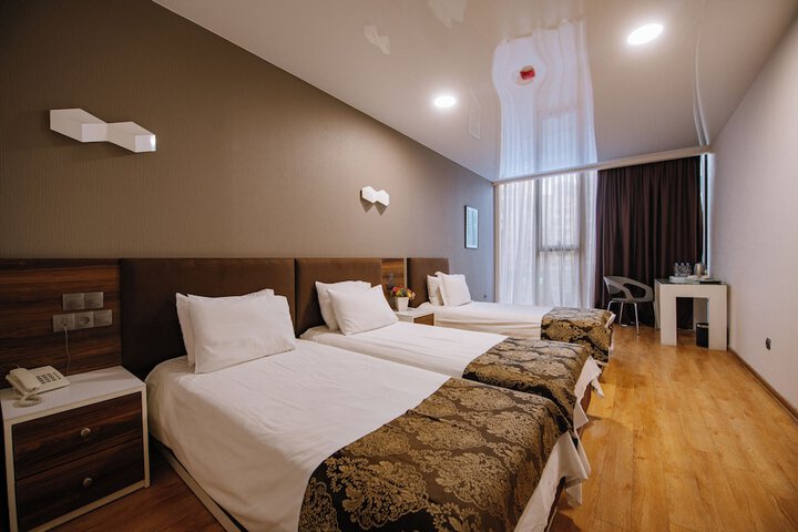 Room 16 of 61