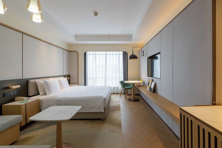 Room 21 of 65