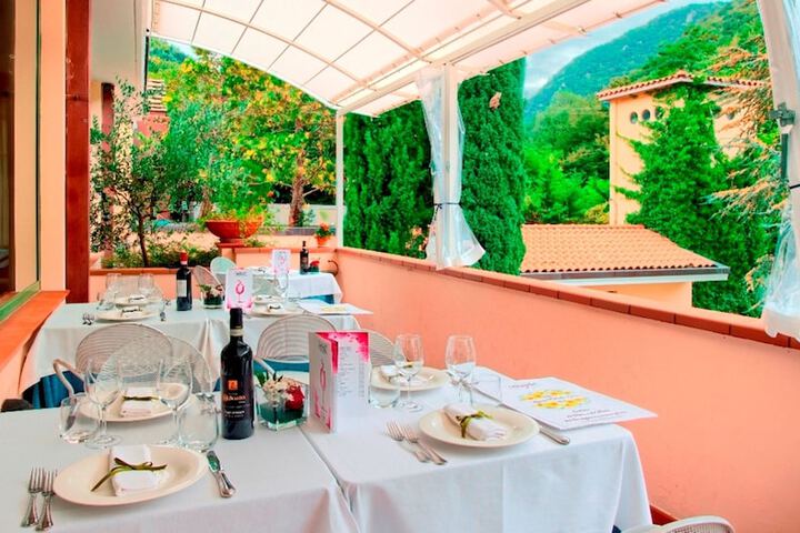 Dining 108 of 124