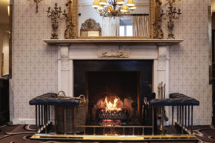 Guest Lobby
