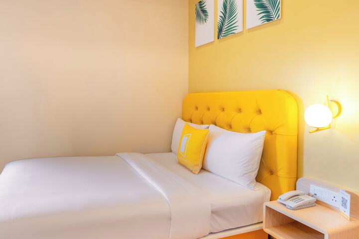 Room 14 of 24